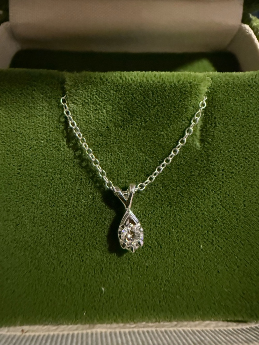 Diamond gold 14k Teardrop Pendant